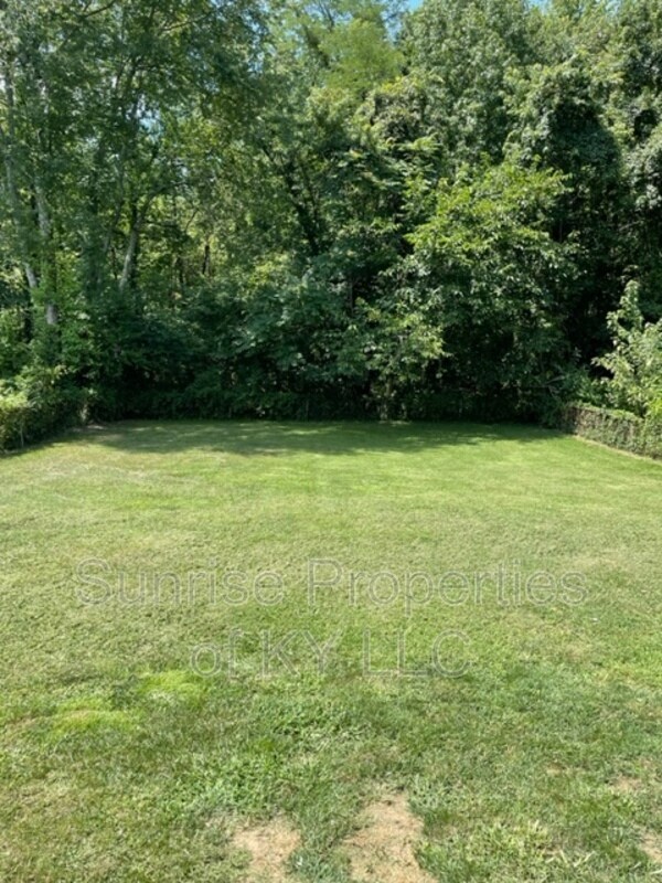 Building Photo - 6704 Rebecca Ln