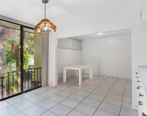 Building Photo - 6436 Miami Lakes Dr