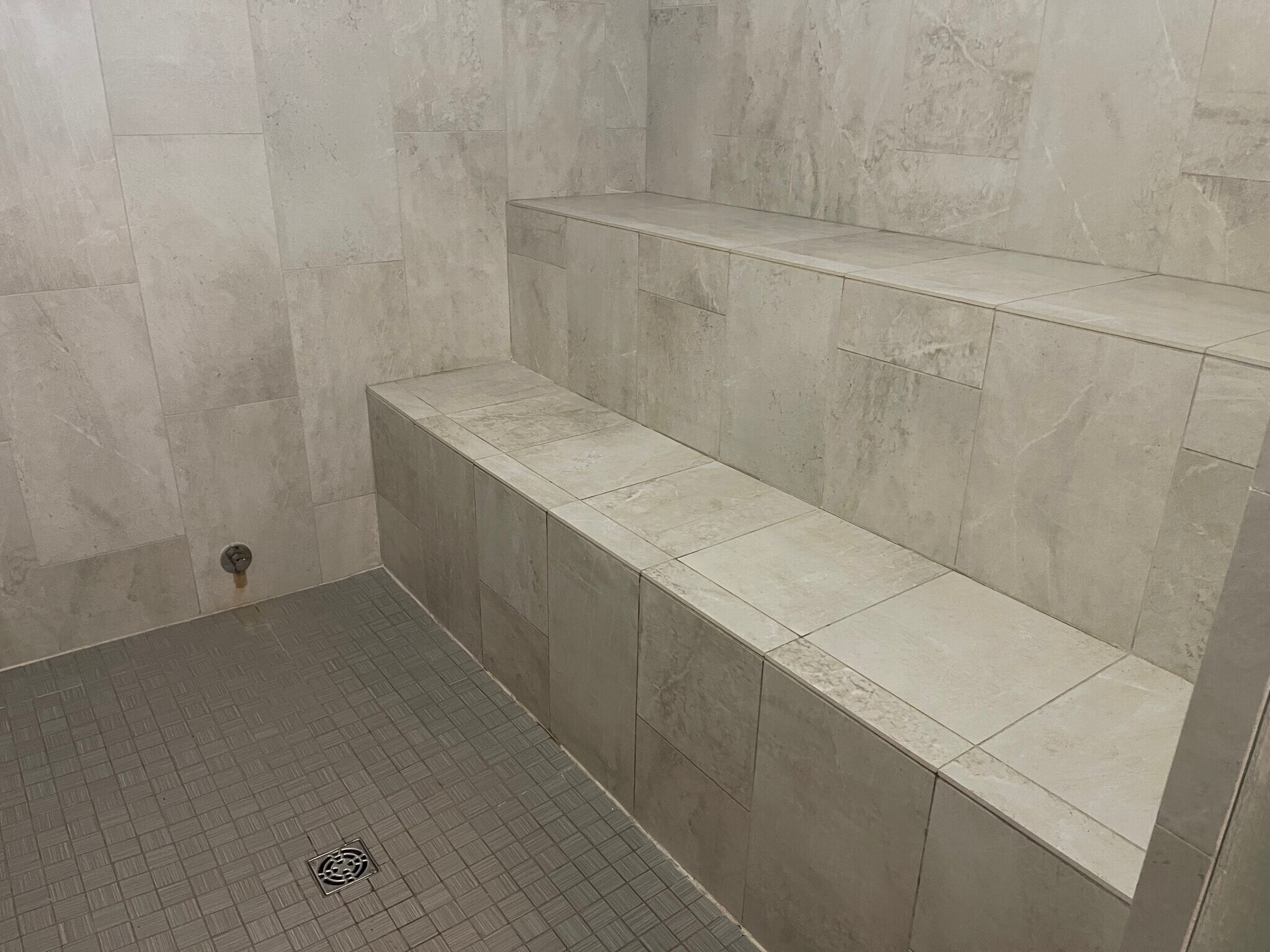 Building Photo - 2865 Sundown Ln