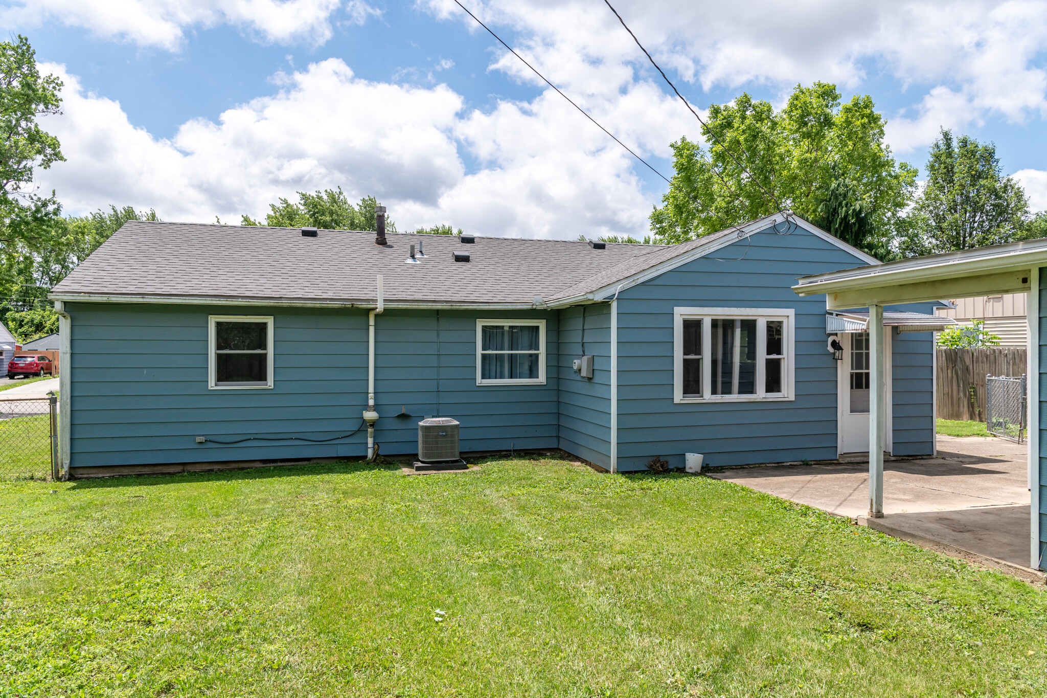 Building Photo - 5347 Haverfield Rd