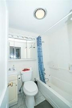 Building Photo - 342 Commonwealth Ave