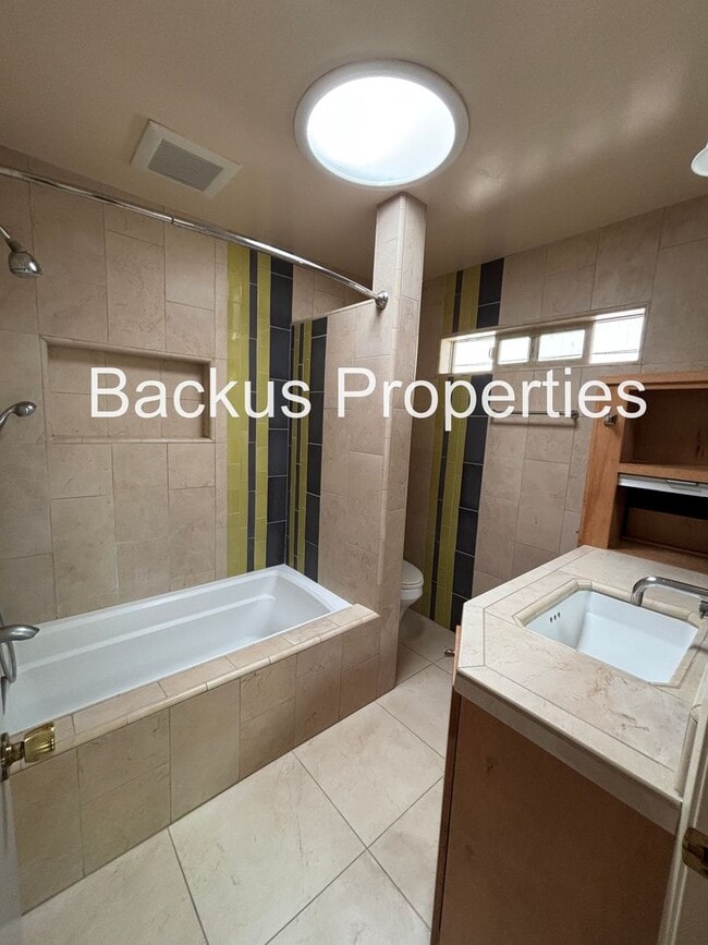 Building Photo - Three bedroom home across from Claremont Manor Park