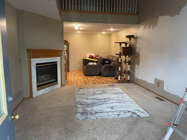 Building Photo - 1708 Pebble Ter