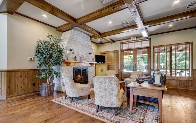 Building Photo - Spacious 5 Bedroom, 3 Bathroom Home with Flex Room, Loft & Pond View