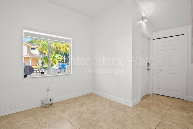 Building Photo - 7422 NW 182nd St