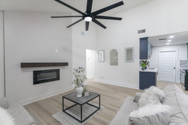 Building Photo - 3618 Tamfield Dr