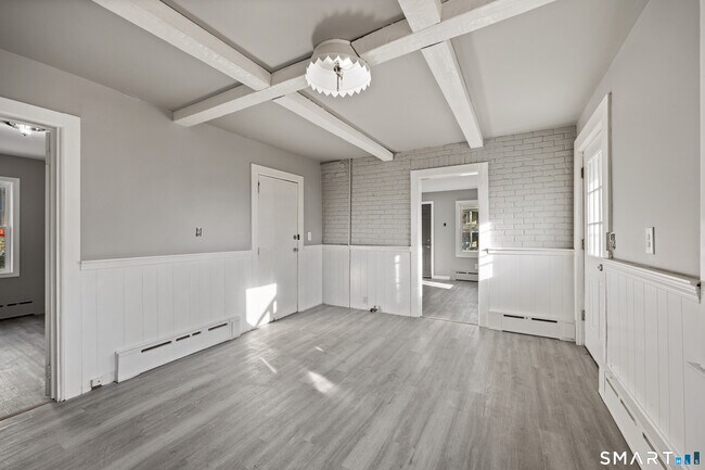 Building Photo - 153 Funston Ave