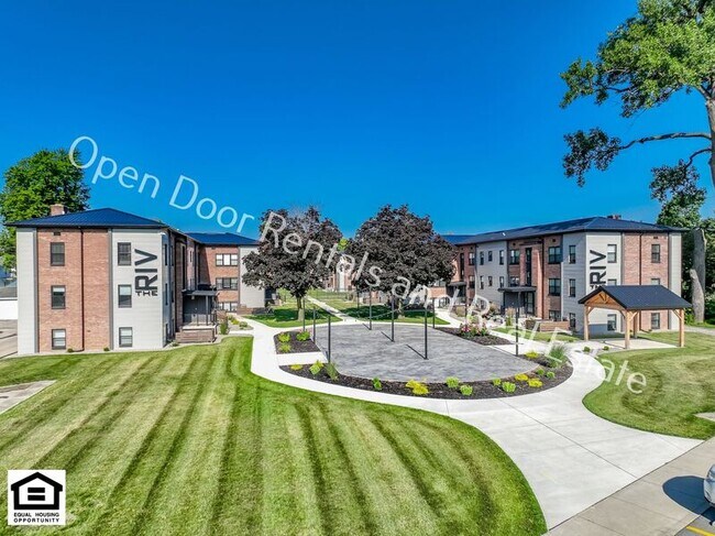 Building Photo - 1823 Griswold Dr