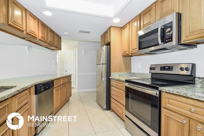 Building Photo - 8711 Sterling Ln