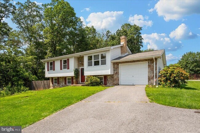 Building Photo - 11584 Liberty Oak Dr