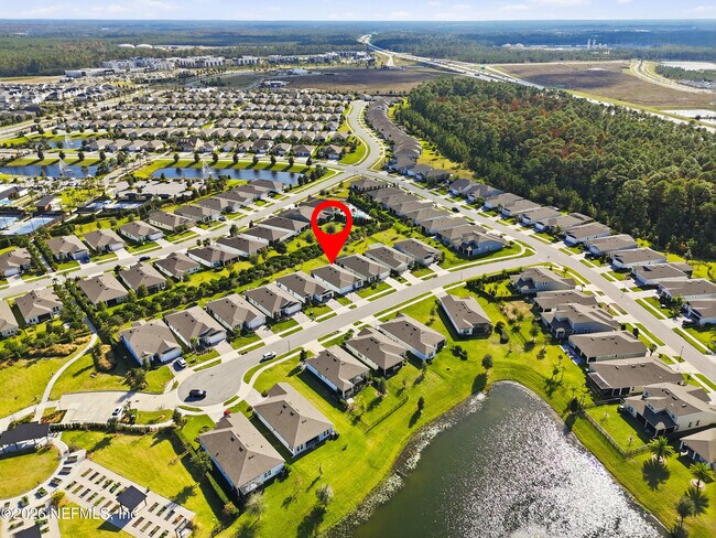 Building Photo - 11130 Town Vw Ct