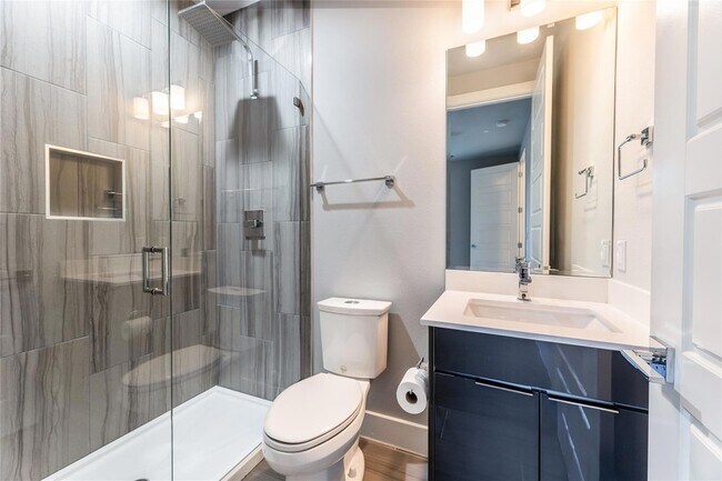 Building Photo - 1417 Kramer Ln