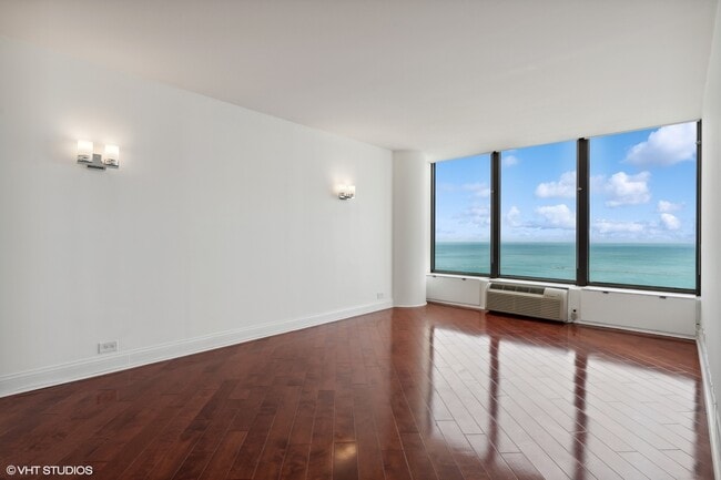 Building Photo - 505 N Lake Shore Dr