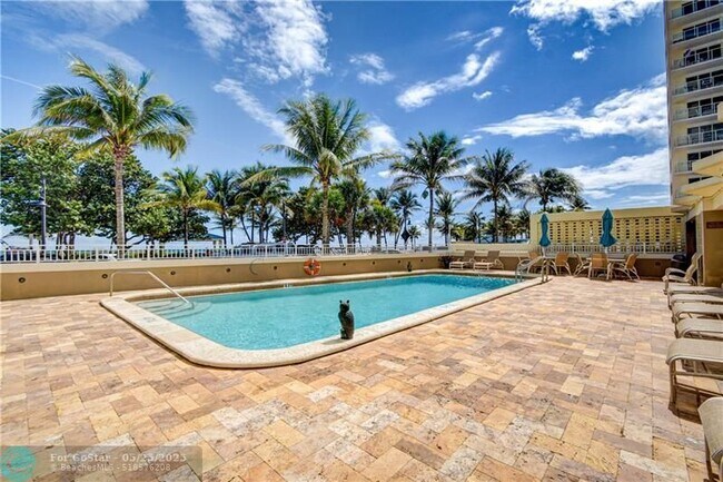 Building Photo - 133 N Pompano Beach Blvd
