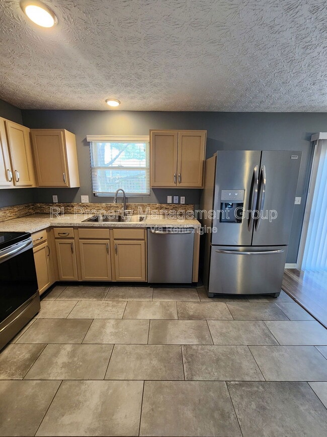 Building Photo - 1536 Magoffin Ave