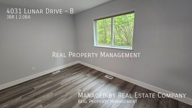 Building Photo - 4031 Lunar Dr
