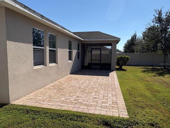 Building Photo - 3947 Wind Dancer Cir