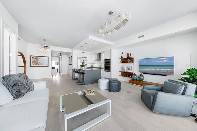 Building Photo - 1155 N Gulfstream Ave