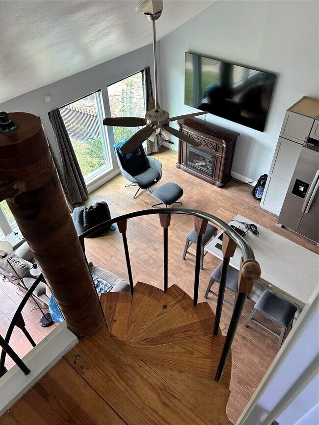 Building Photo - 30 Harbour Ln