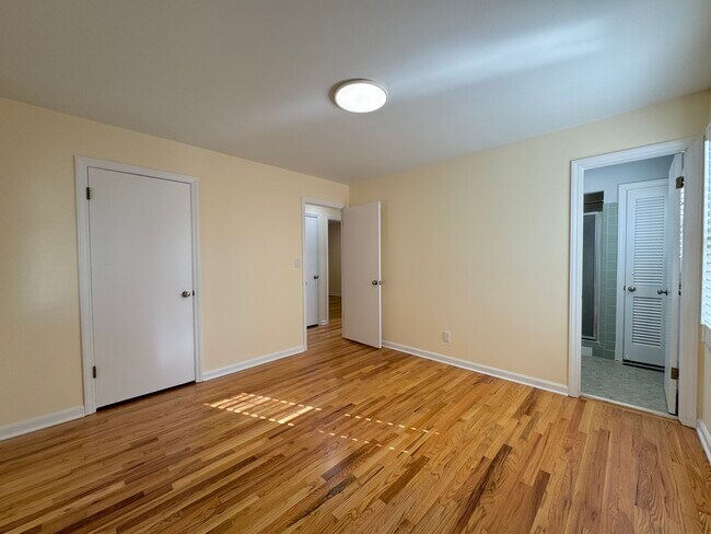 Building Photo - 2908 Cheyenne Cir