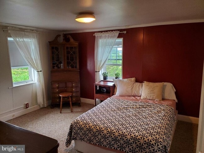 Building Photo - 21 Greble Rd