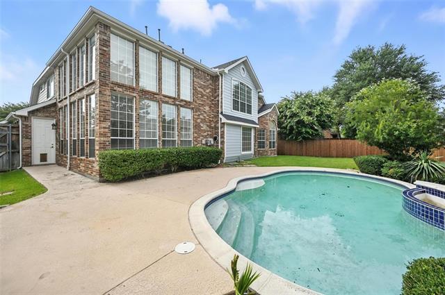 Building Photo - 4667 Wicklow Dr