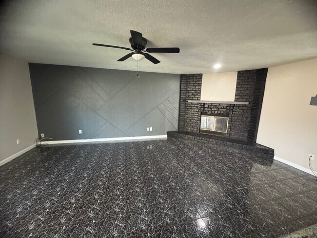 Building Photo - 24426 Jumping Jay Dr