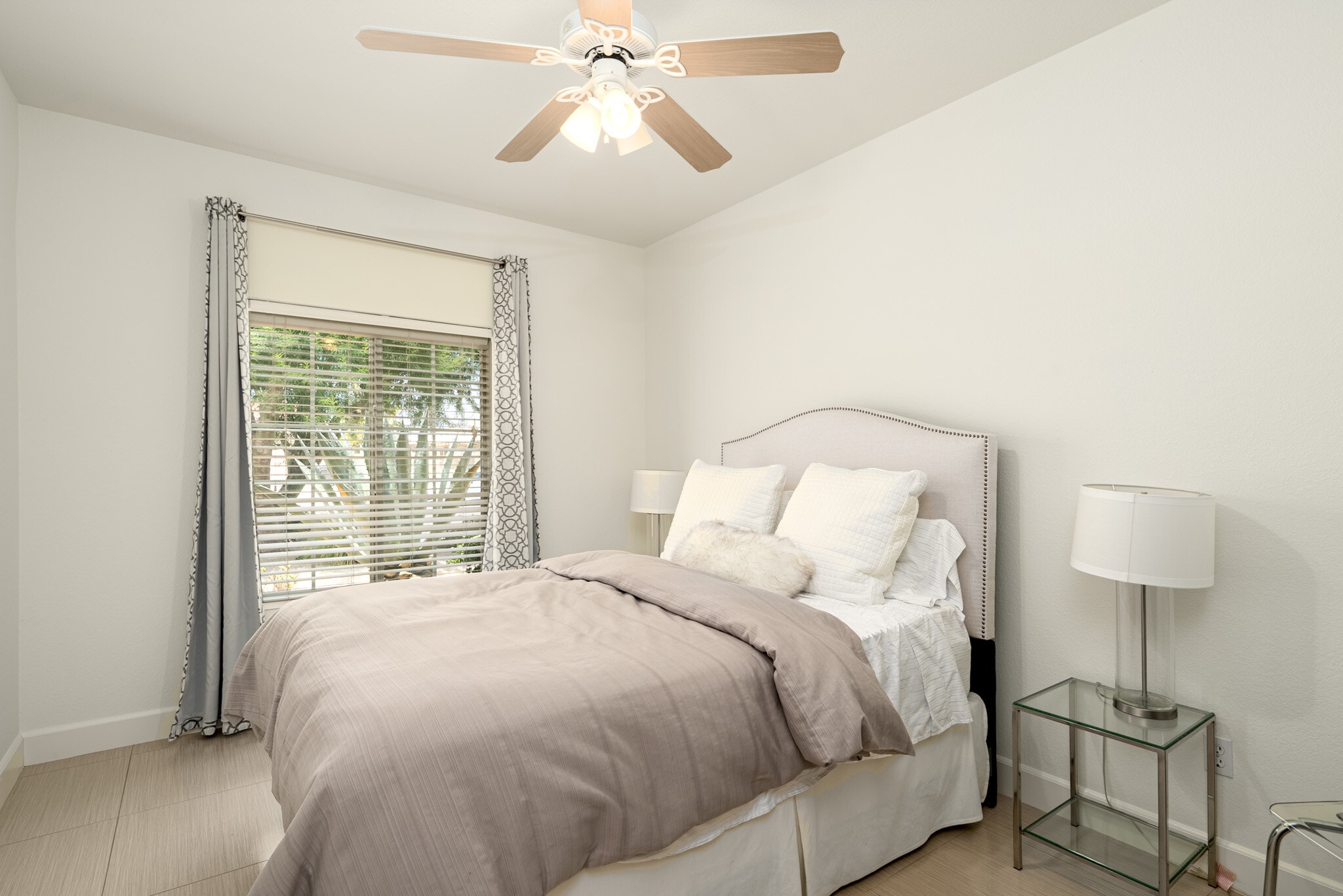 Guest Bedroom - 30106 Avenida Alvera