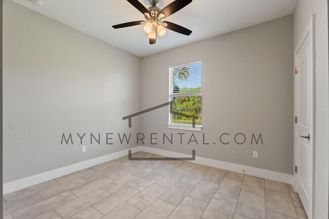 Building Photo - Deposit-Free! Get $1,000 OFF your first mo...