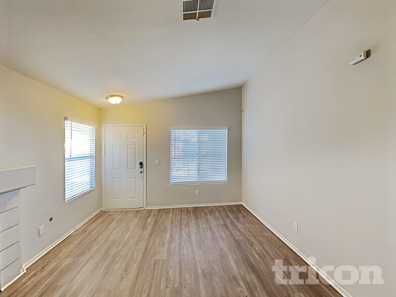 Building Photo - 6421 Gold Canyon Dr