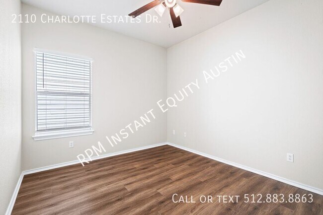Building Photo - 2110 Charlotte Estates Dr