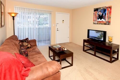 Building Photo - 1 bedroom in Tampa FL 33618