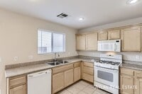 Building Photo - 5518 Avent Ferry St