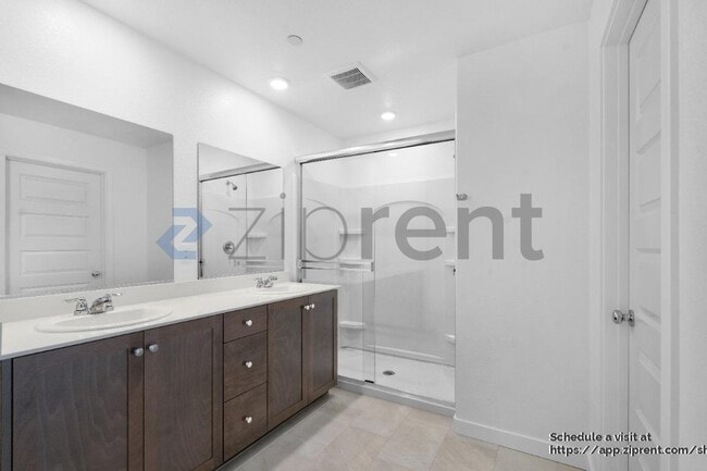 Building Photo - 8531 Anker Wy