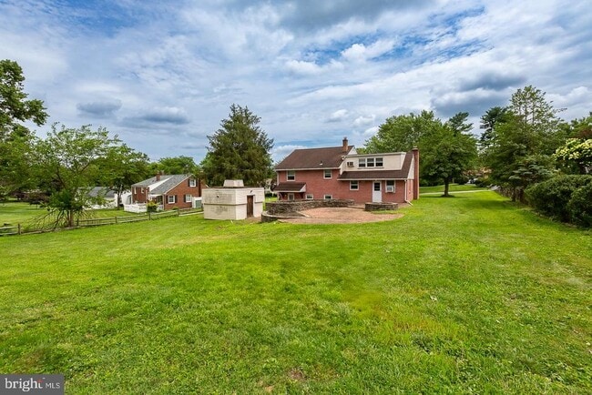 Building Photo - 3509 Lewis Rd