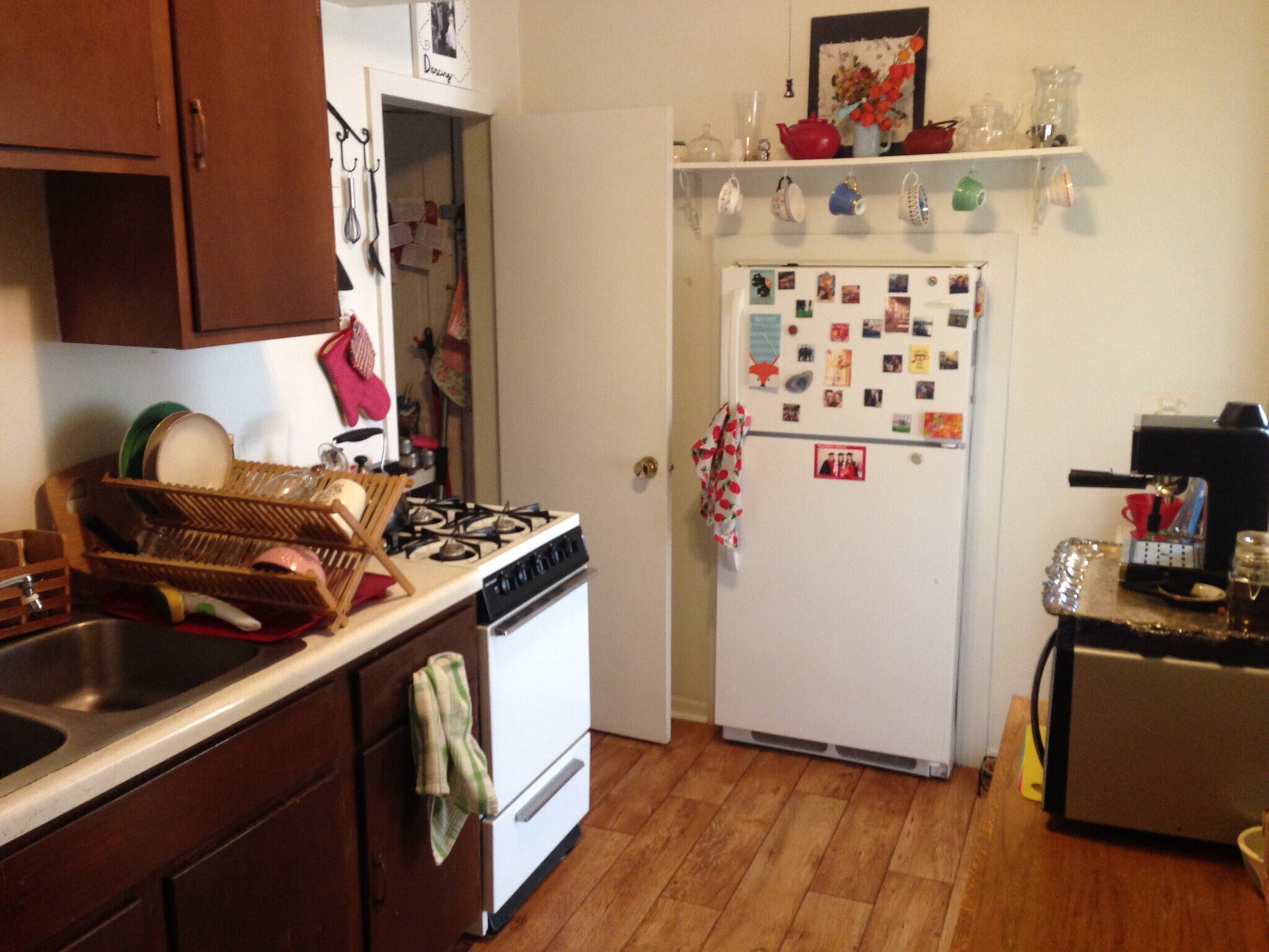 Building Photo - 815 5th Ave