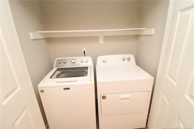 Building Photo - 4901 Coral Ridge Ct