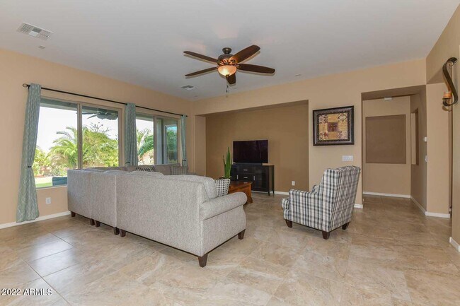 Building Photo - 19210 W Denton St