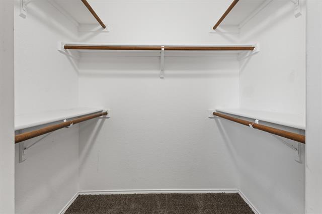 Building Photo - 6003 Flyers Ln