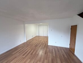 Building Photo - 3901-3912 12th St SW