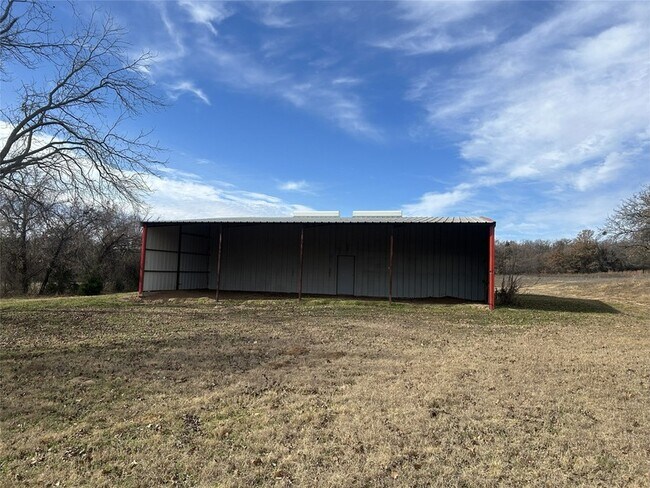 Building Photo - 307 Co Rd 4790