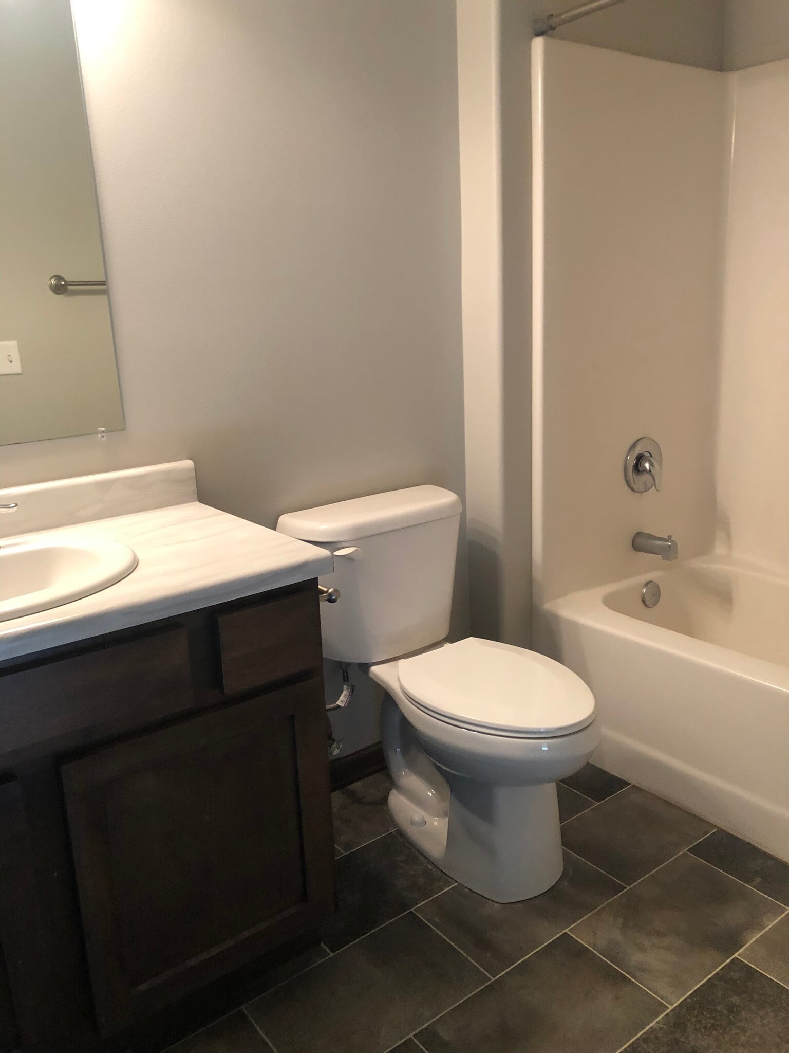 Upstairs Bathrrom - 5819 S Bounty Pl