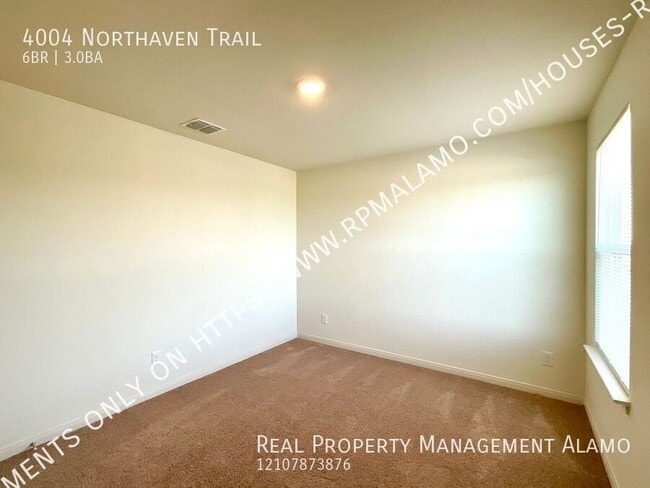 Building Photo - 4004 Northaven Trail