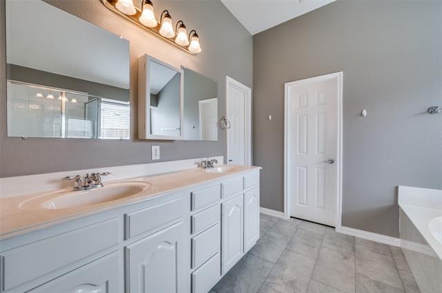 Building Photo - 15463 Palo Pinto Dr