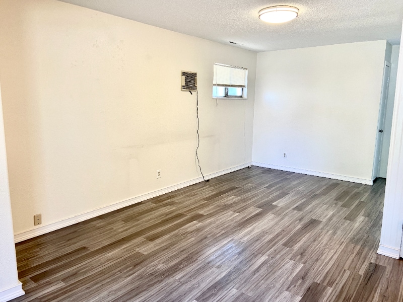 Building Photo - 709 W Cucharras St