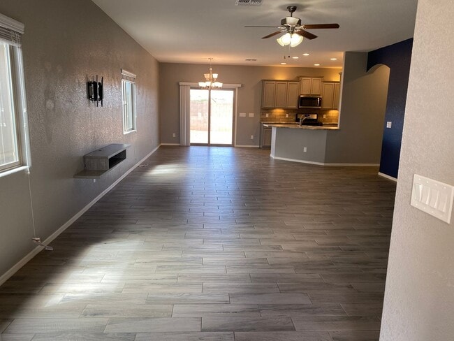 Building Photo - 4BR/2BA/2CG, 1906 sq.ft. rental in Sierra Vista, AZ