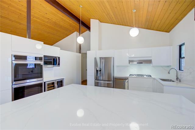 Building Photo - 5505 S Emporia Cir