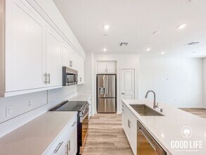 Building Photo - 6046 Angela Ct