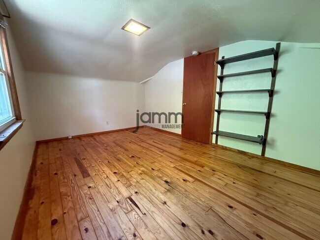 Building Photo - 24113 E Silsby Rd