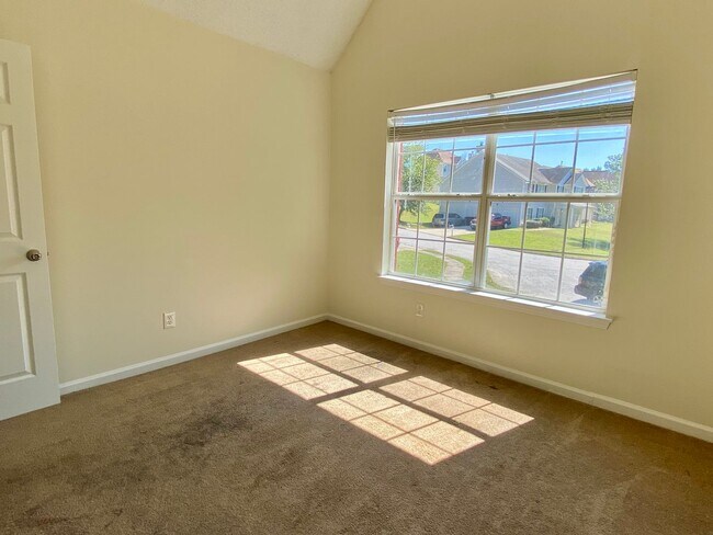 Building Photo - Douglasville Rental